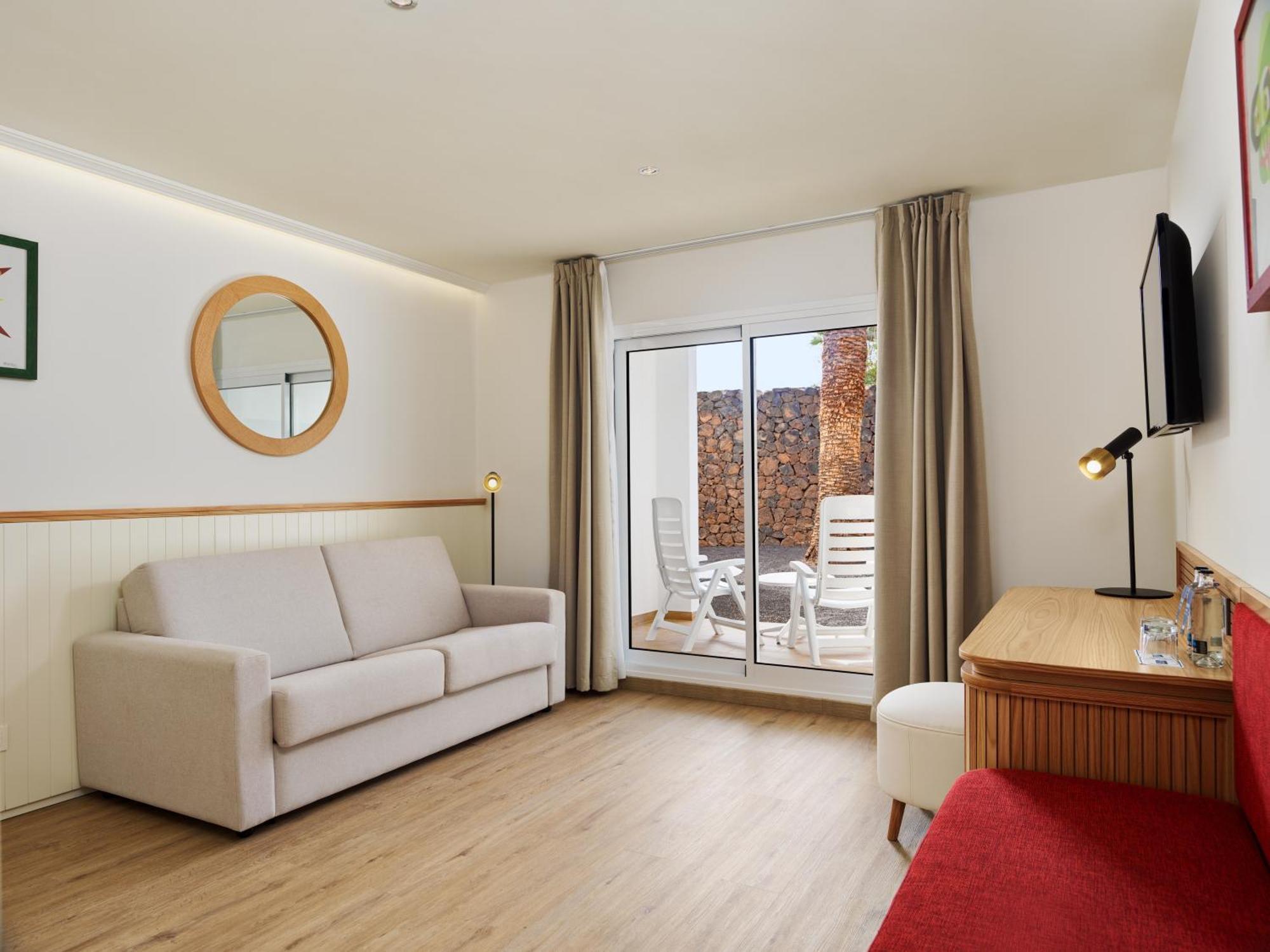 Boutique Hotel H10 White Suites - Только для взрослых Коста Бланка Экстерьер фото