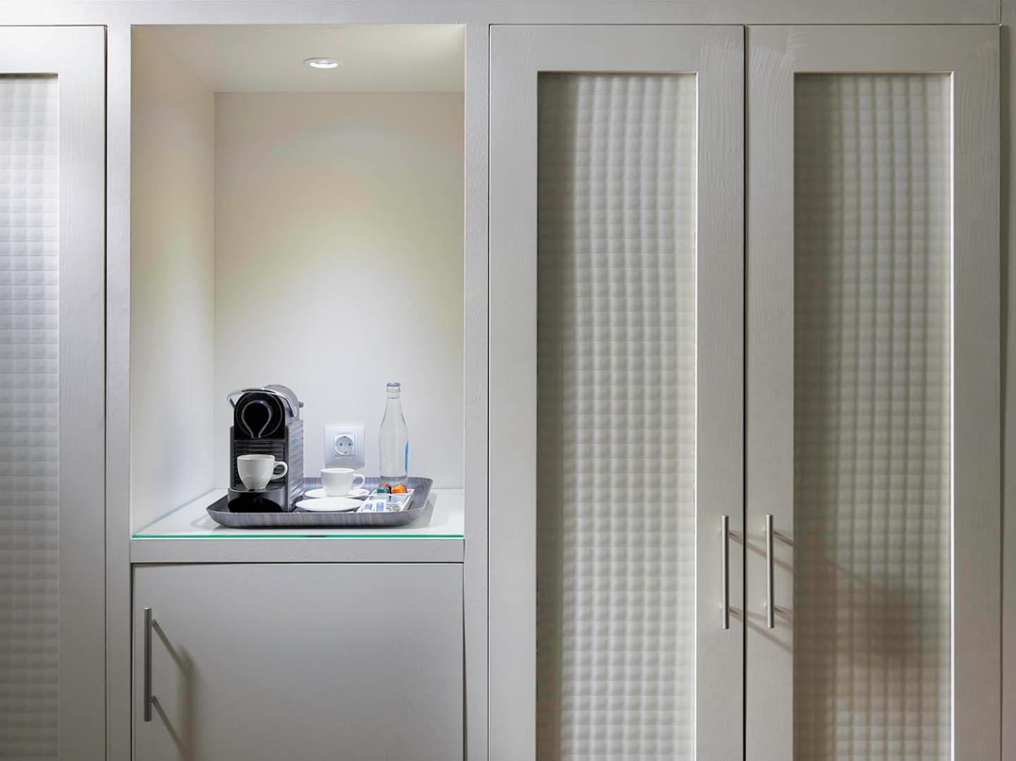 Boutique Hotel H10 White Suites - Только для взрослых Коста Бланка Экстерьер фото